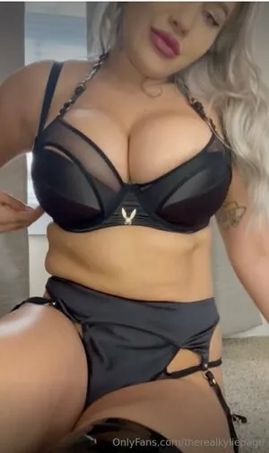 Therealkyliepage OnlyFans Leaked Free Thumbnail Picture - #PU38n8HNsW