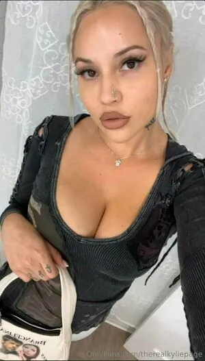 Therealkyliepage OnlyFans Leaked Free Thumbnail Picture - #kCL56z0eUN