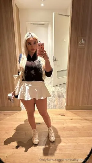 Therealkyliepage OnlyFans Leaked Free Thumbnail Picture - #wu5dTW1gCg