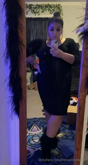 Therealmizkellie OnlyFans Leaked Free Thumbnail Picture - #H3WUPisxme