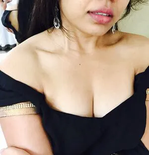 Therealpankhurikunaal OnlyFans Leaked Free Thumbnail Picture - #nkaxGGixLy