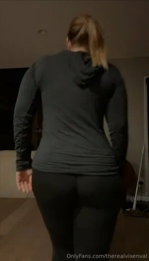 Therealvixenval OnlyFans Leaked Free Thumbnail Picture - #Ggg7LPiob8