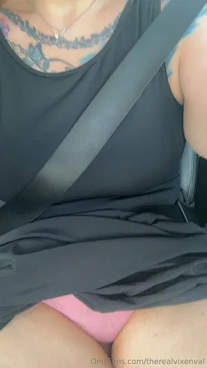 Therealvixenval OnlyFans Leaked Free Thumbnail Picture - #clL7KANMg7