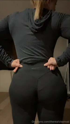 Therealvixenval OnlyFans Leaked Free Thumbnail Picture - #fL1lfdnC2M