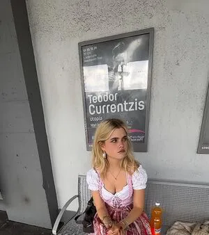 Theresa Vth OnlyFans Leaked Free Thumbnail Picture - #Kwe4DEGNVM