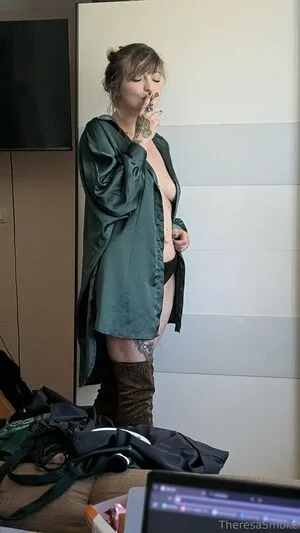 Theresasmoke OnlyFans Leaked Free Thumbnail Picture - #EGC9w5XV5L