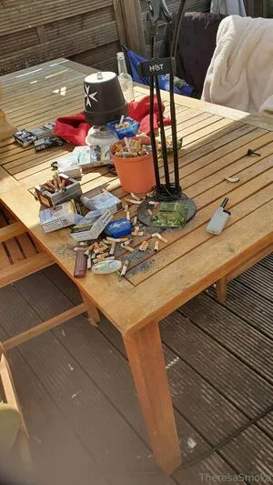 Theresasmoke OnlyFans Leaked Free Thumbnail Picture - #RIi1xe0d0y