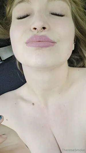 Theresasmoke OnlyFans Leaked Free Thumbnail Picture - #TtZF3hMHru