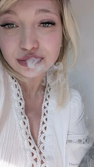 Theresasmoke OnlyFans Leaked Free Thumbnail Picture - #U9CFaZlqSO