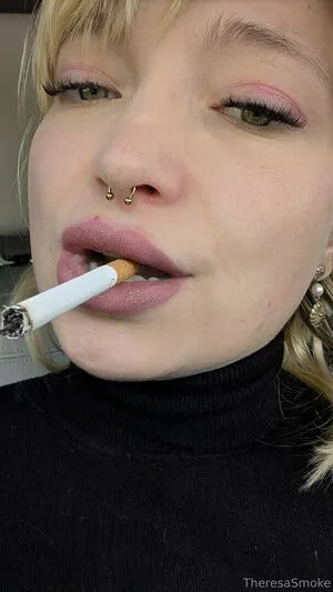 Theresasmoke OnlyFans Leaked Free Thumbnail Picture - #iWzVqwERF3