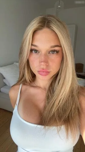 Theresaxre OnlyFans Leaked Free Thumbnail Picture - #7vBUFO0XHe