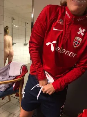 Therese Sessy Asland OnlyFans Leaked Free Thumbnail Picture - #MyiOuBysns