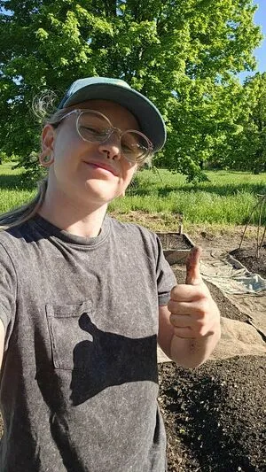 Therivergray OnlyFans Leaked Free Thumbnail Picture - #6KAMhggG8C