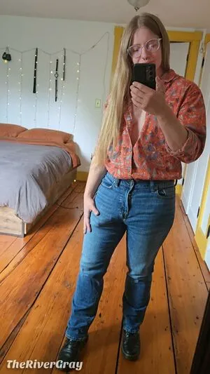 Therivergray OnlyFans Leaked Free Thumbnail Picture - #6iMbVjszDa