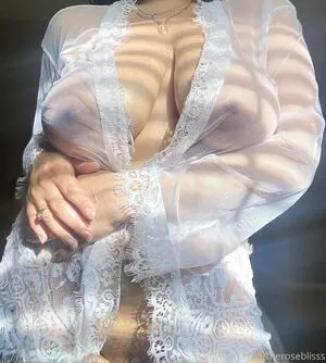 Theroseblisss OnlyFans Leaked Free Thumbnail Picture - #ci0ipLM1Gi