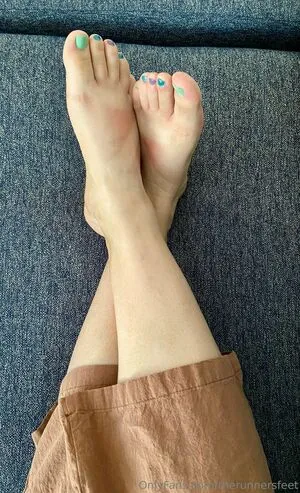 Therunnersfeet OnlyFans Leaked Free Thumbnail Picture - #kwSpJJBoju
