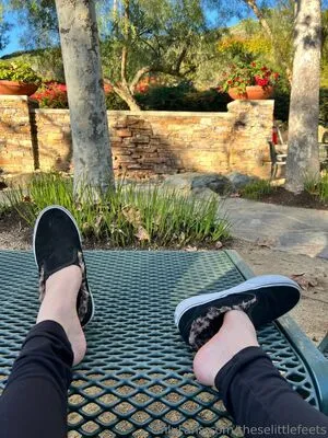 Theselittlefeets OnlyFans Leaked Free Thumbnail Picture - #2qa3rfeugx