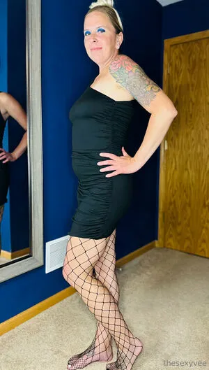 Thesexyvee OnlyFans Leaked Free Thumbnail Picture - #xG1xvqrmIK