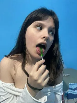Theshy2 OnlyFans Leaked Free Thumbnail Picture - #3bd929lLT7