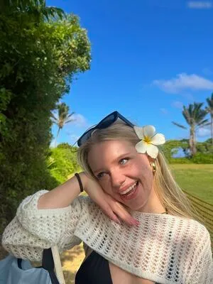 Thesi Sophie OnlyFans Leaked Free Thumbnail Picture - #5hhA8DifzX