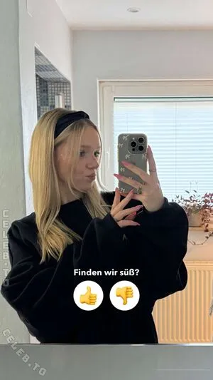 Thesi Sophie OnlyFans Leaked Free Thumbnail Picture - #jrMxkN7Ox3