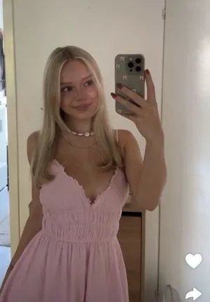 Thesi Sophie OnlyFans Leaked Free Thumbnail Picture - #z2nd4mtgBl