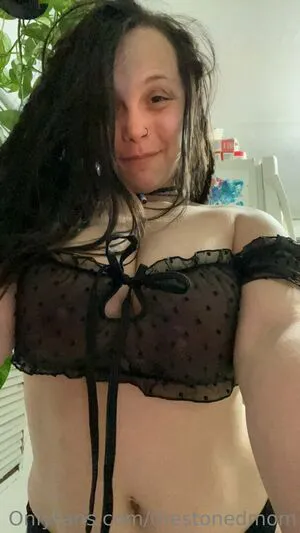 Thestonedmom OnlyFans Leaked Free Thumbnail Picture - #NEwDhXe2Gc