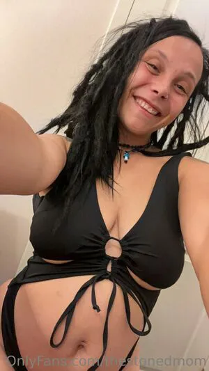 Thestonedmom OnlyFans Leaked Free Thumbnail Picture - #s2AXogqNPx