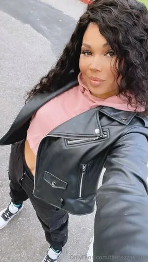 Thetezzashow OnlyFans Leaked Free Thumbnail Picture - #i9CuFRSs5K
