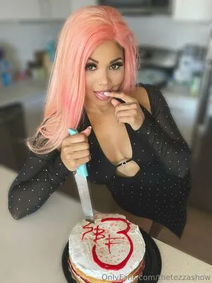 Thetezzashow OnlyFans Leaked Free Thumbnail Picture - #izHTHFdkP6