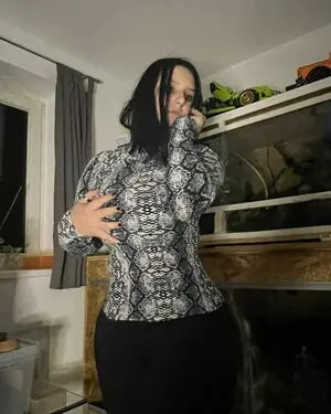 Thethreeheadedsnake OnlyFans Leaked Free Thumbnail Picture - #kBq3ujuApp