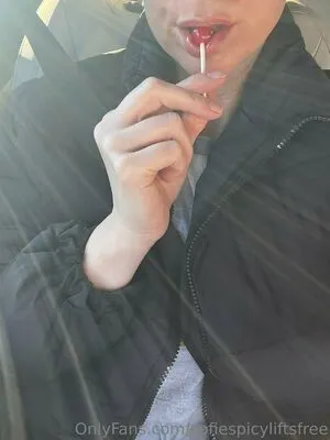 Thetoplesstrainer OnlyFans Leaked Free Thumbnail Picture - #yuOpCKX9zp