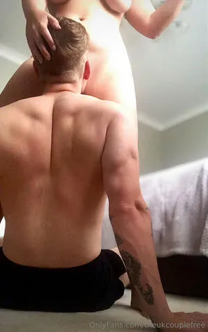 Theukcouplefree OnlyFans Leaked Free Thumbnail Picture - #9nGObKfoQK