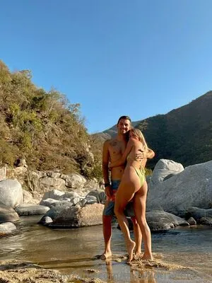Thewildtravellers OnlyFans Leaked Free Thumbnail Picture - #5XDxCvWxZx