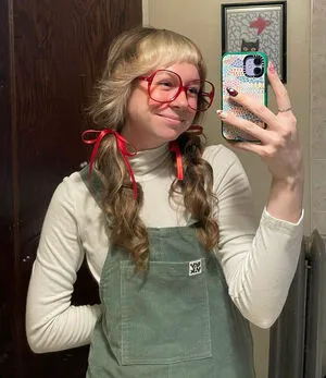 Theyellowbutton OnlyFans Leaked Free Thumbnail Picture - #M5YA3acuqD