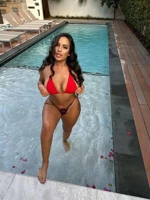 Theyloveaizaa OnlyFans Leaked Free Thumbnail Picture - #ALZiXVwV5q