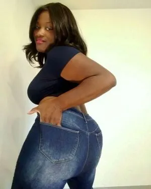 Thicc Ebony Cassie OnlyFans Leaked Free Thumbnail Picture - #0gO5Bs2ucH