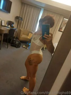 Thicccthighs69 OnlyFans Leaked Free Thumbnail Picture - #xUSEICNFTu
