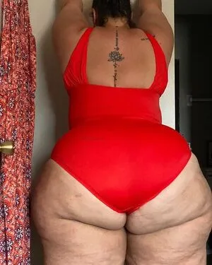 Thicckhloe OnlyFans Leaked Free Thumbnail Picture - #C8P95xHrER