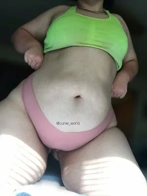 Thicckhloe OnlyFans Leaked Free Thumbnail Picture - #WRplIEzWiN