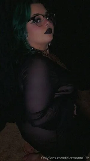 Thiccmama13z OnlyFans Leaked Free Thumbnail Picture - #pyEBHRsN3g