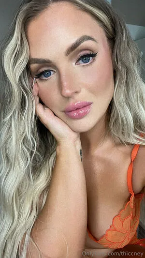 Thiccney OnlyFans Leaked Free Thumbnail Picture - #zEEfKCC9am