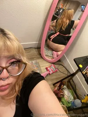Thiccstrawberryspam OnlyFans Leaked Free Thumbnail Picture - #Cv2v0hcd63