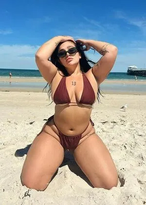 Thiccy OnlyFans Leaked Free Thumbnail Picture - #WInHYLg1Ve