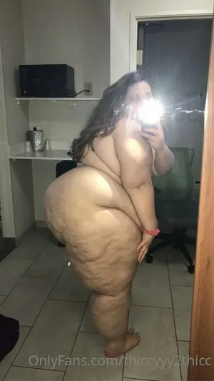 Thiccyyy2thicc OnlyFans Leaked Free Thumbnail Picture - #yH8il5CXaC