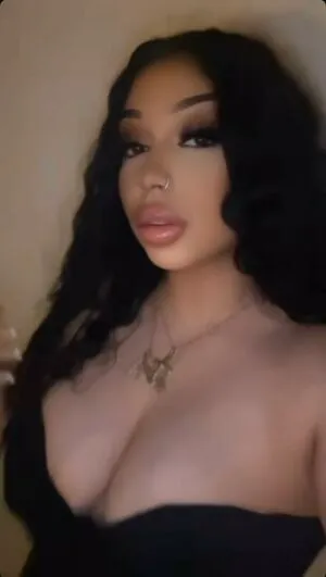 Thick Baddie Oxashhley OnlyFans Leaked Free Thumbnail Picture - #GCgnwIW1Z5