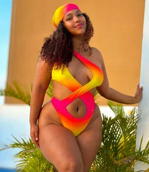 Thick Baddie OnlyFans Leaked Free Thumbnail Picture - #CjHUIfyZoA