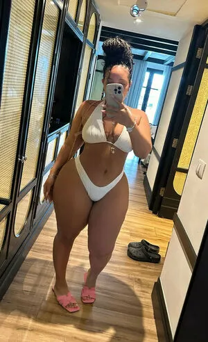 Thick Baddie OnlyFans Leaked Free Thumbnail Picture - #pDB5QPk95Q