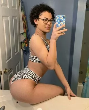 Thick Diamond OnlyFans Leaked Free Thumbnail Picture - #8aej0A6MIy