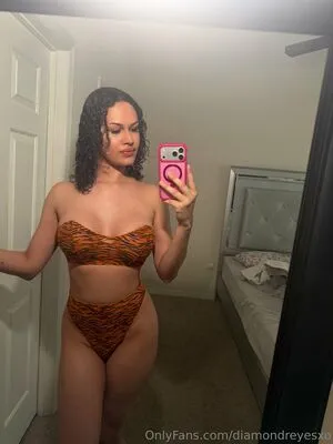 Thick Diamond OnlyFans Leaked Free Thumbnail Picture - #Jlia2eX4vi